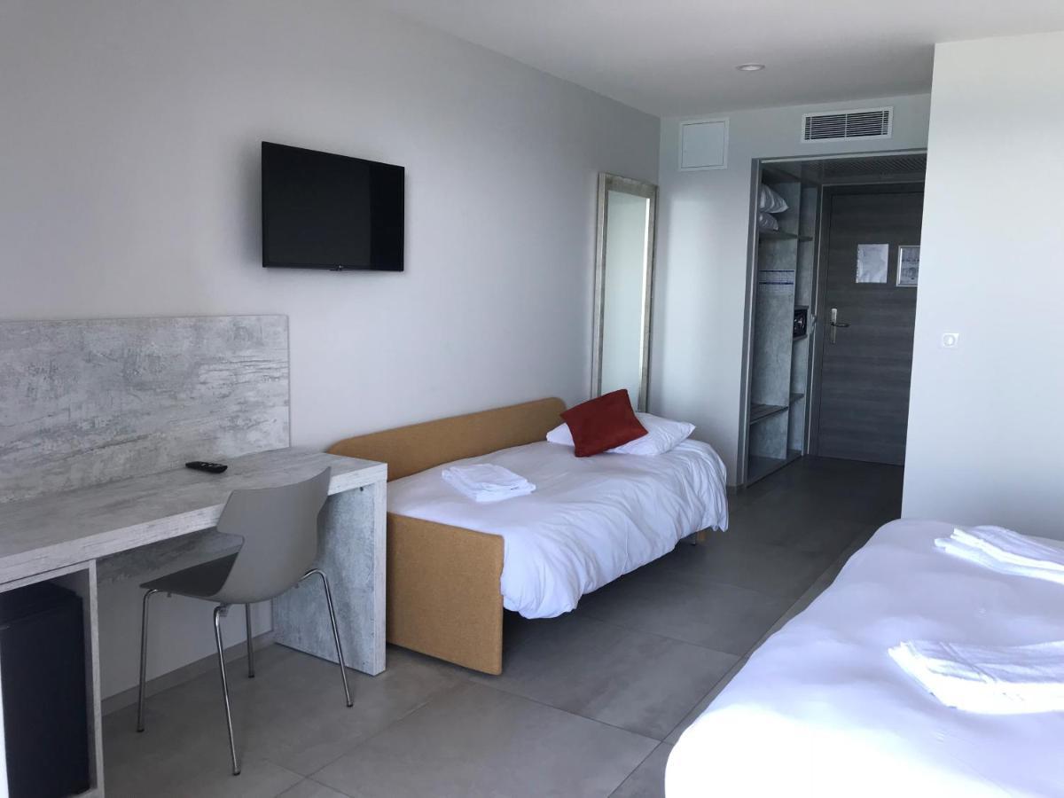 Hotel L'Isula Marina Л'Иль-Рус Экстерьер фото